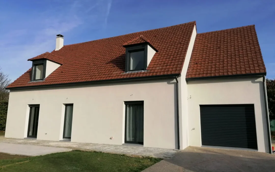 Ravalement de façade : réglementation, étapes et conseils pour un résultat durable